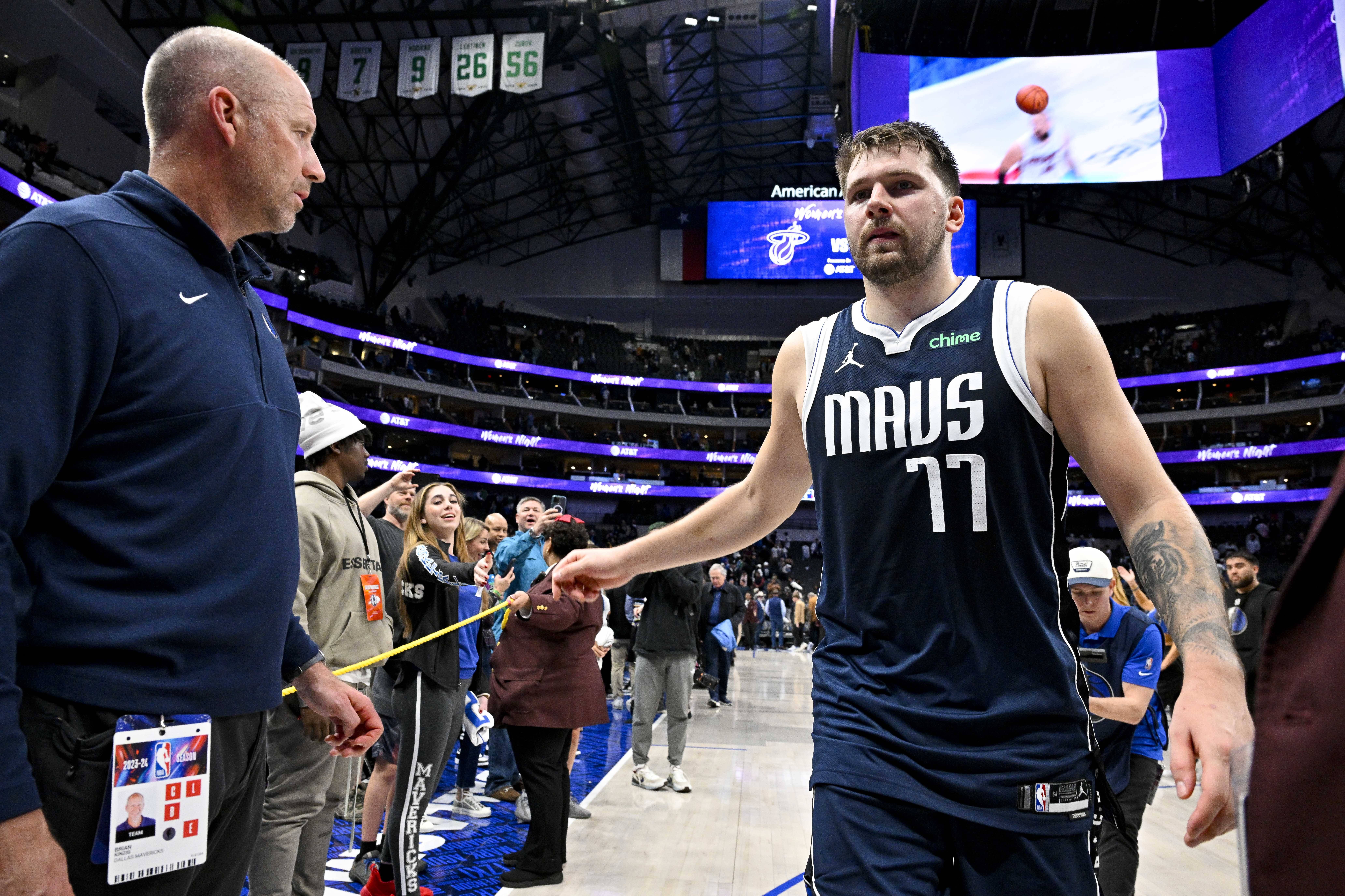 东契奇关键节点赛事规则更新,TL带队取胜! 东契奇关键节点赛事规则更新,TL带队取胜!