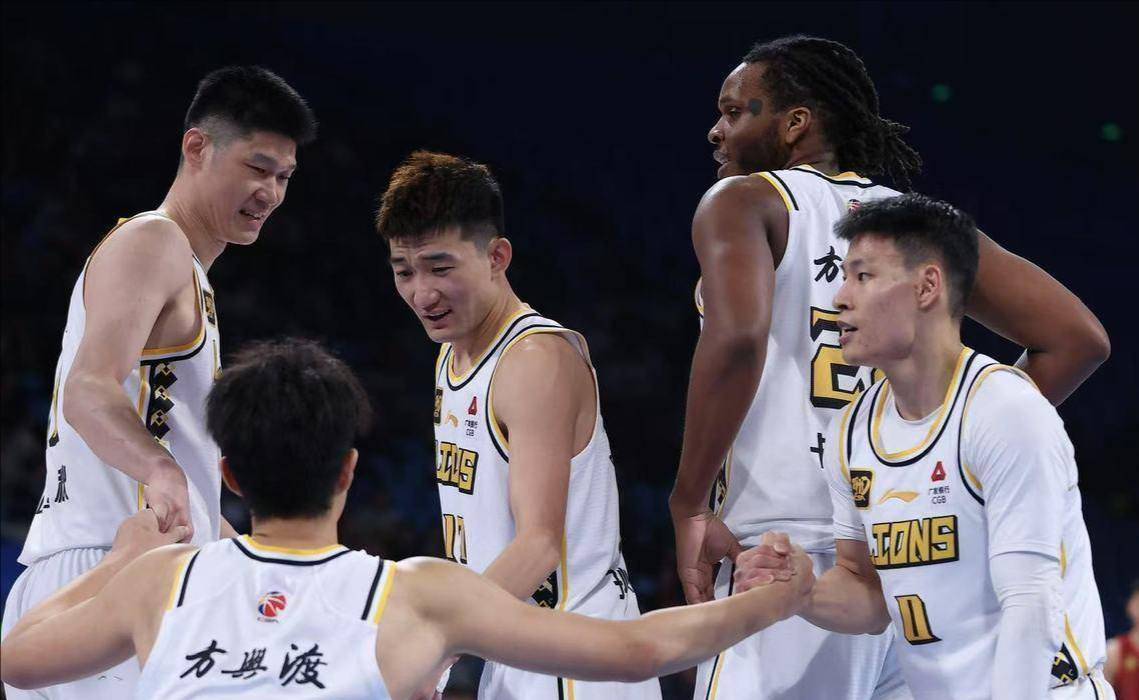 关于转会期广厦男篮临场应变：全明星赛节点到来；态度坚定；团队化学反应显著的信息欧博官网