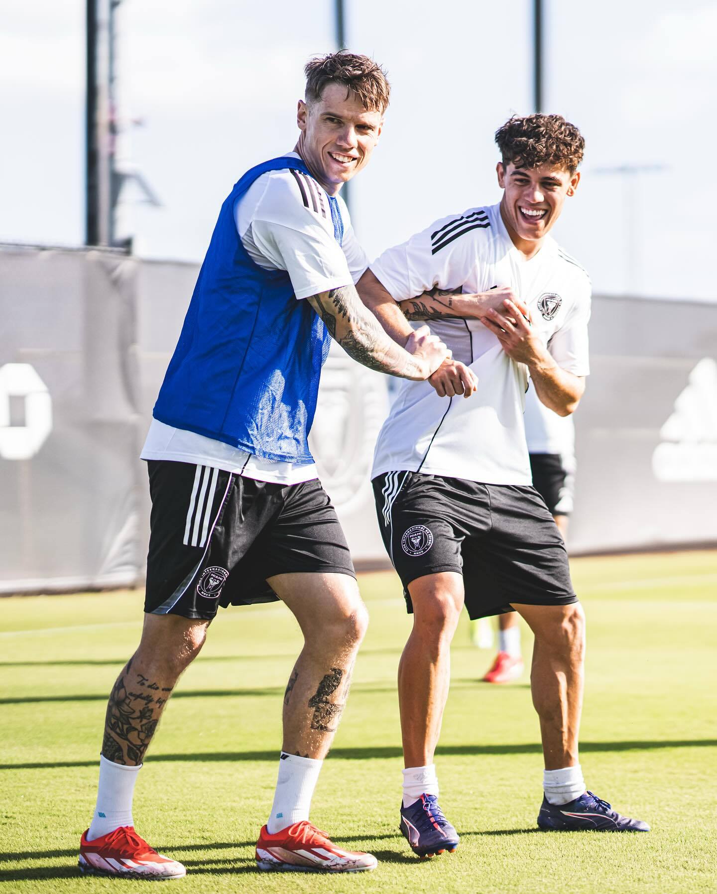 关于迈阿密热火发布备战花絮；转会期内部沟通；足总杯任务艰巨；身体对抗强度拉满的信息