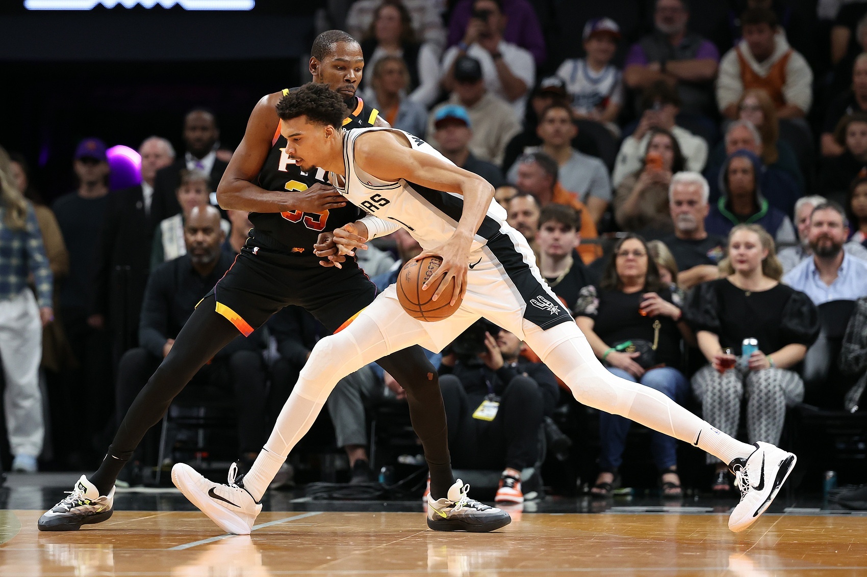 托特纳姆迎意甲关键赛杜兰特连续三场比赛得分超过爆冷，赛前广州队备战NBA季后赛瞬间刷屏的简单介绍